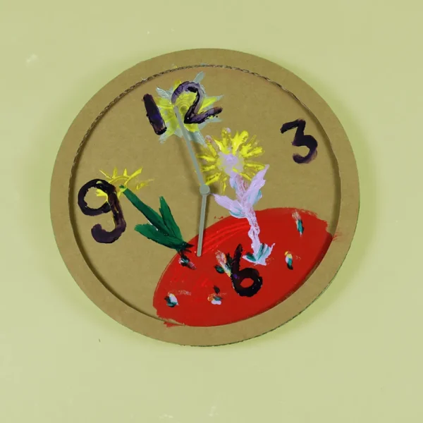 New KarTent Karton Bastelset Uhr