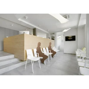 Discount KarTent Lifesize Pappfigur - Sitzend